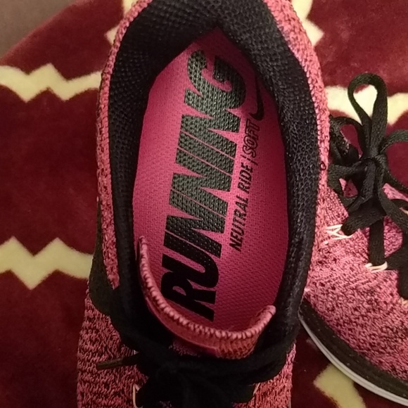 Classic Nike running Flyknit lunar 3 shoes - Picture 2 of 8